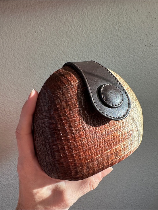 Le Sac Handbags - Vintage Le SAC Two Tone Coconut Shell Crossbody Clutch